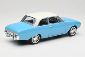 Ford Taunus 12M P1 Taunus Blue Revell 1:18 08880 Metal - imaginea 3 din 8