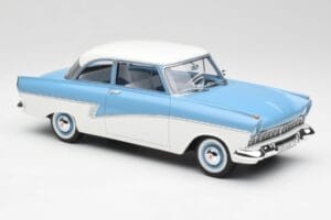 Ford Taunus 17M P2 Albastru Deschis & Alb BoS Models 1:18 BOS019 Metal - imaginea 4 din 6