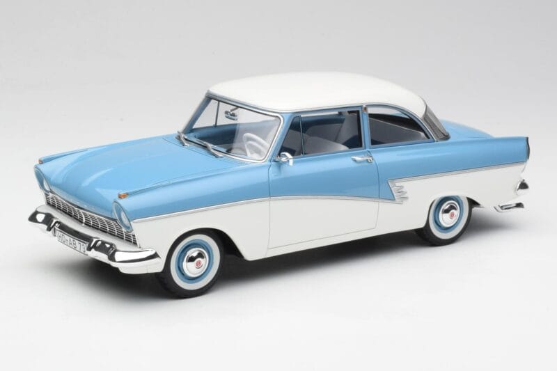 Ford Taunus 17M P2 Albastru Deschis & Alb BoS Models 1:18 BOS019 Metal