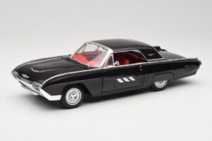 Ford Thunderbird Negru Anson 1:18 30344 Metal