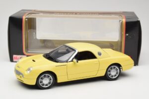 Ford Thunderbird Show Car Galben Maisto 1:18 50336 Metal - imaginea 8 din 8