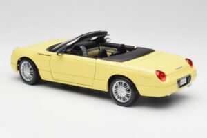Ford Thunderbird Show Car Galben Maisto 1:18 50335 Metal - imaginea 7 din 8