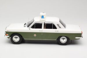 GAZ Volga GAZ-24 Poliție MCG 1:18 MCG18015 Metal - imaginea 3 din 6