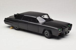 Chrysler Imperial Black Beauty Green Hornet TV Series AUTOart 1:18 71546 Metal - imaginea 6 din 8