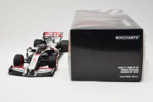 Haas VF-20 #8 R. Grosjean Bahrain GP 2020 Minichamps 1:18 110201508 Metal - imaginea 6 din 6