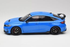 Honda Civic FK8 Type R Boost Albastru Perlat Otto 1:18 OT1093 Rășină - imaginea 3 din 6