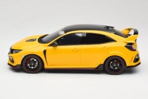 Honda Civic Type R FK8 Euro Spec Galben Otto 1:18 OT1111 Rășină - imaginea 3 din 6