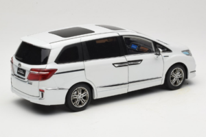 Honda Elysion Alb OEM 1:18 430056 Metal - imaginea 3 din 8