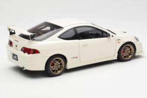 Honda Integra DC5 Type R Mugen Alb AUTOart 1:18 73251 Metal - imaginea 3 din 8