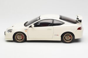 Honda Integra DC5 Type R Mugen Alb AUTOart 1:18 73251 Metal - imaginea 4 din 8