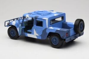Hummer H1 Humvee Albastru & Alb Motormax 1:18 73157 Metal - imaginea 5 din 8