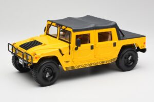 Hummer H1 Soft Top Galben Maisto 1:18 56041 Metal