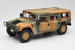 Hummer H1 Station Wagon Military Maisto 1:18 56049 Metal - imaginea 2 din 8