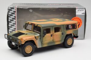 Hummer H1 Station Wagon Military Maisto 1:18 56049 Metal - imaginea 8 din 8