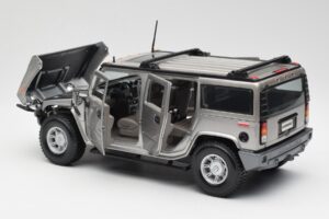 Hummer H2 Argintiu Maisto 1:18 7449569 Metal - imaginea 5 din 8