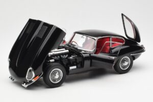 Jaguar E-Type 3.8 Series 1 Negru Kyosho 1:18 08954BK Metal - imaginea 2 din 8