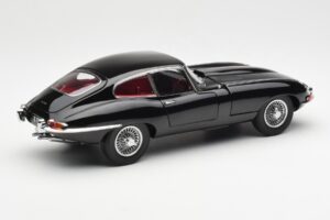 Jaguar E-Type 3.8 Series 1 Negru Kyosho 1:18 08954BK Metal - imaginea 3 din 8