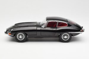 Jaguar E-Type 3.8 Series 1 Negru Kyosho 1:18 08954BK Metal - imaginea 4 din 8