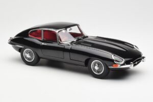 Jaguar E-Type 3.8 Series 1 Negru Kyosho 1:18 08954BK Metal - imaginea 6 din 8