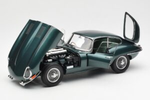 Jaguar E-Type 3.8 Series 1 Verde Închis Kyosho 1:18 08954DG Metal - imaginea 2 din 8