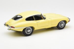 Jaguar E-Type 3.8 Series 1 Galben Deschis Kyosho 1:18 08954LY Metal - imaginea 3 din 8