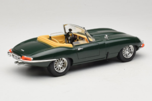 Jaguar E-Type Cabriolet Verde Bburago 1:18 3026 Metal - imaginea 3 din 8