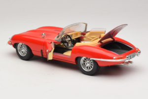 Jaguar E-Type Series 1 Cabriolet Roșu Bburago 1:18 3038 Metal - imaginea 5 din 8
