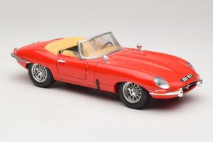 Jaguar E-Type Series 1 Cabriolet Roșu Bburago 1:18 3038 Metal - imaginea 7 din 8