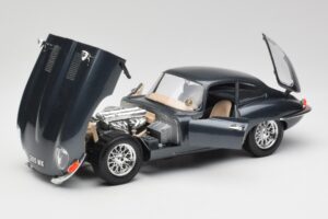 Jaguar E-Type Series 1 Verde Bburago 1:18 3018-M1 Metal - imaginea 8 din 8