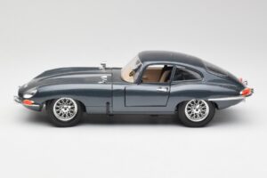 Jaguar E-Type Gri Bburago 1:18 30018 Metal - imaginea 4 din 8