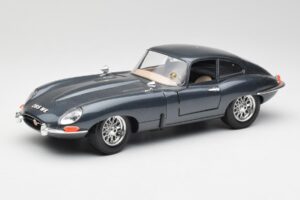 Jaguar E-Type Gri Bburago 1:18 30018 Metal