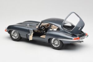 Jaguar E-Type Gri Bburago 1:18 30018 Metal - imaginea 5 din 8