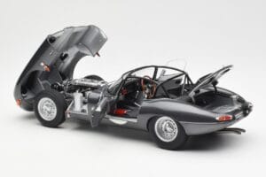 Jaguar E-Type Series 1 Coupe Lightweight Gri Închis AUTOart 1:18 73647 Metal - imaginea 5 din 8