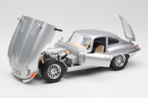 Jaguar E-Type Series 1 Argintiu Bburago 1:18 3018-M2 Metal - imaginea 2 din 8