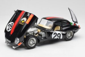 Jaguar E-Type #29 Negru Bburago 1:18 3018-M4 Metal - imaginea 2 din 8