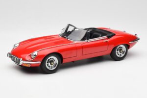 Jaguar E-Type Roadster Series III V12 Roșu AUTOart 1:18 73523 Metal