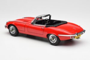 Jaguar E-Type Roadster Series III V12 Roșu AUTOart 1:18 73523 Metal - imaginea 7 din 8