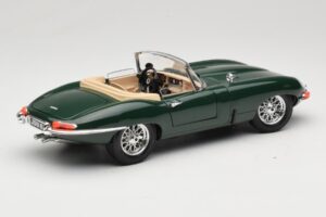 Jaguar E-Type Series 1 Roadster Verde Bburago 1:18 3016-M1 Metal - imaginea 3 din 8