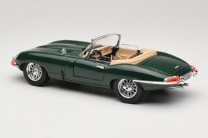 Jaguar E-Type Series 1 Roadster Verde Bburago 1:18 3016-M1 Metal - imaginea 7 din 8