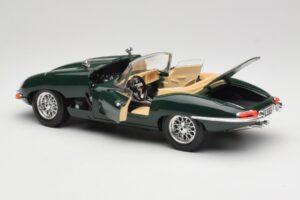 Jaguar E-Type Series 1 Roadster Verde Bburago 1:18 3018-M5 Metal - imaginea 5 din 8