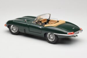 Jaguar E-Type Series 1 Roadster Verde Bburago 1:18 3018-M5 Metal - imaginea 7 din 8