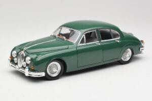 Jaguar Mark II British Racing Verde & Interior Albastru Maisto 1:18 59001 Metal