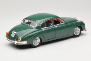 Jaguar Mark II Verde Tchibo 1:18 49420 Metal - imaginea 3 din 8