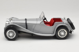 Jaguar SS100 Argintiu Bburago 1:18 3006-M2 Metal - imaginea 3 din 6