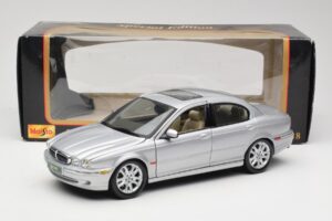 Jaguar X-Type Argintiu Maisto 1:18 7271328 Metal - imaginea 8 din 8