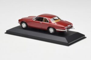Jaguar XJ12 Coupe Regency Roșu Minichamps 1:43 400130461 Metal - imaginea 3 din 4