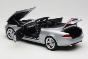 Jaguar XK X150 Cabriolet Argintiu Minichamps 1:18 153130533 Metal - imaginea 5 din 8