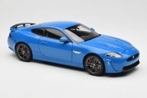 Jaguar XKR-S X150 French Racing Albastru AUTOart 1:18 73641 Metal - imaginea 6 din 8