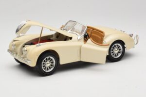 Jaguar XK120 Alb Eduscho 1:18 7482-1HTH Metal - imaginea 2 din 8