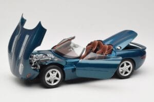 Jaguar XK180 Verde Maisto 1:18 50337 Metal - imaginea 2 din 8